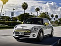 2020 MINI Cooper SE Electric - Front Three-Quarter