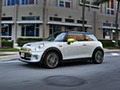 2020 MINI Cooper SE Electric - Front Three-Quarter