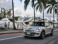 2020 MINI Cooper SE Electric - Front Three-Quarter