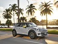 2020 MINI Cooper SE Electric - Front Three-Quarter