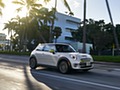 2020 MINI Cooper SE Electric - Front Three-Quarter