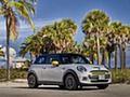 2020 MINI Cooper SE Electric - Front Three-Quarter