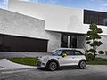 2020 MINI Cooper SE Electric - Front Three-Quarter