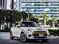 2020 MINI Cooper SE Electric - Front Three-Quarter