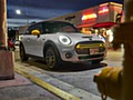 2020 MINI Cooper SE Electric - Front Three-Quarter