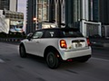 2020 MINI Cooper SE Electric - Rear Three-Quarter