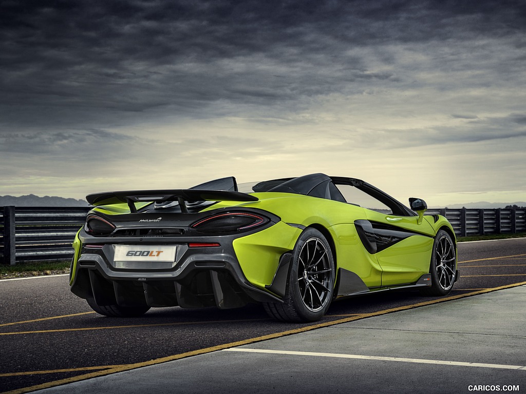 2020 McLaren 600LT Spider (Color: Lime Green) - Rear Three-Quarter