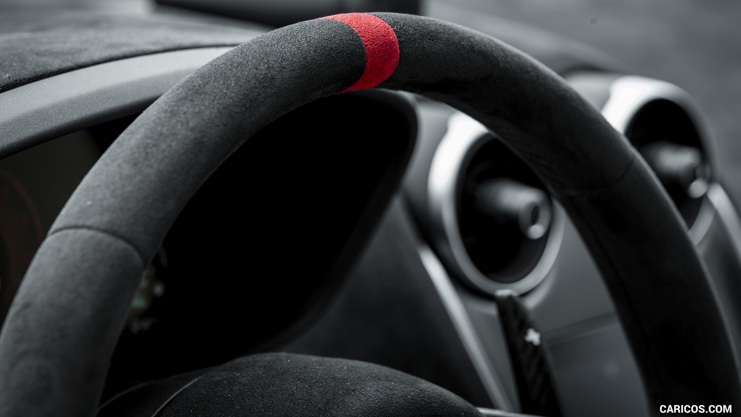 2020 McLaren 620R - Interior, Steering Wheel, #39 of 45