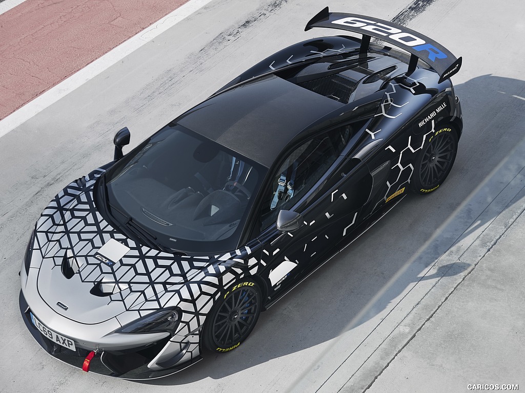 2020 McLaren 620R - Top