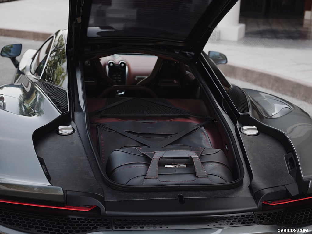 2020 McLaren GT (Color: Viridian) - Trunk