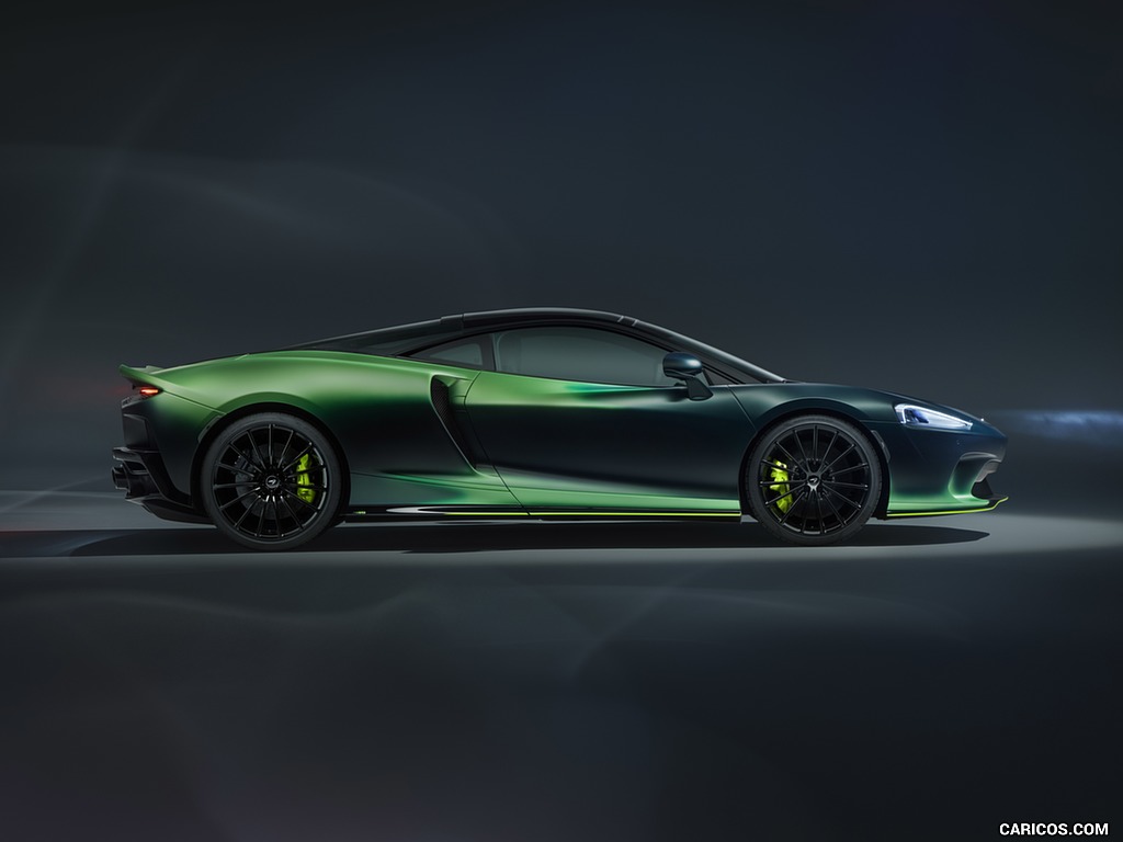 2020 McLaren GT Verdant Theme by MSO - Side