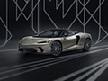 2020 McLaren GT by MSO - Front Three-Quarter