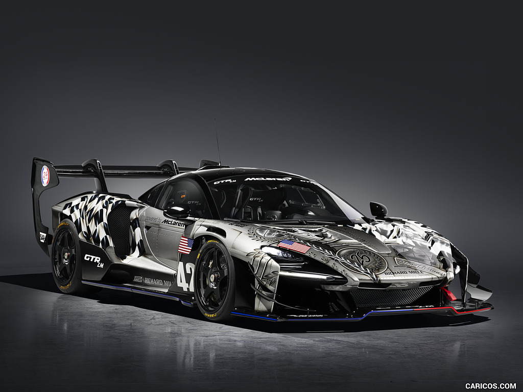 2020 McLaren Senna GTR LM Cesar - Front Three-Quarter