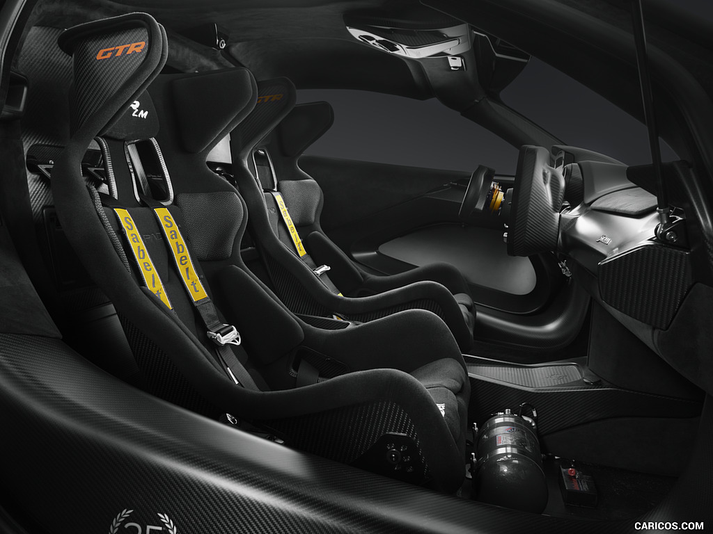 2020 McLaren Senna GTR LM Ueno Clinic - Interior