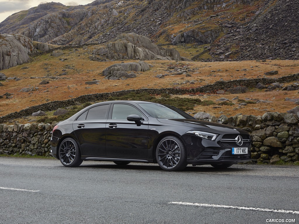 2020 Mercedes-AMG A 35 Sedan (UK-Spec) - Front Three-Quarter