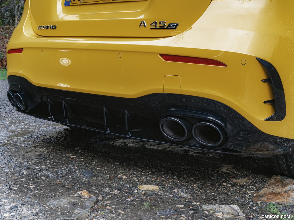 2020 Mercedes-AMG A 45 S (UK-Spec) - Exhaust