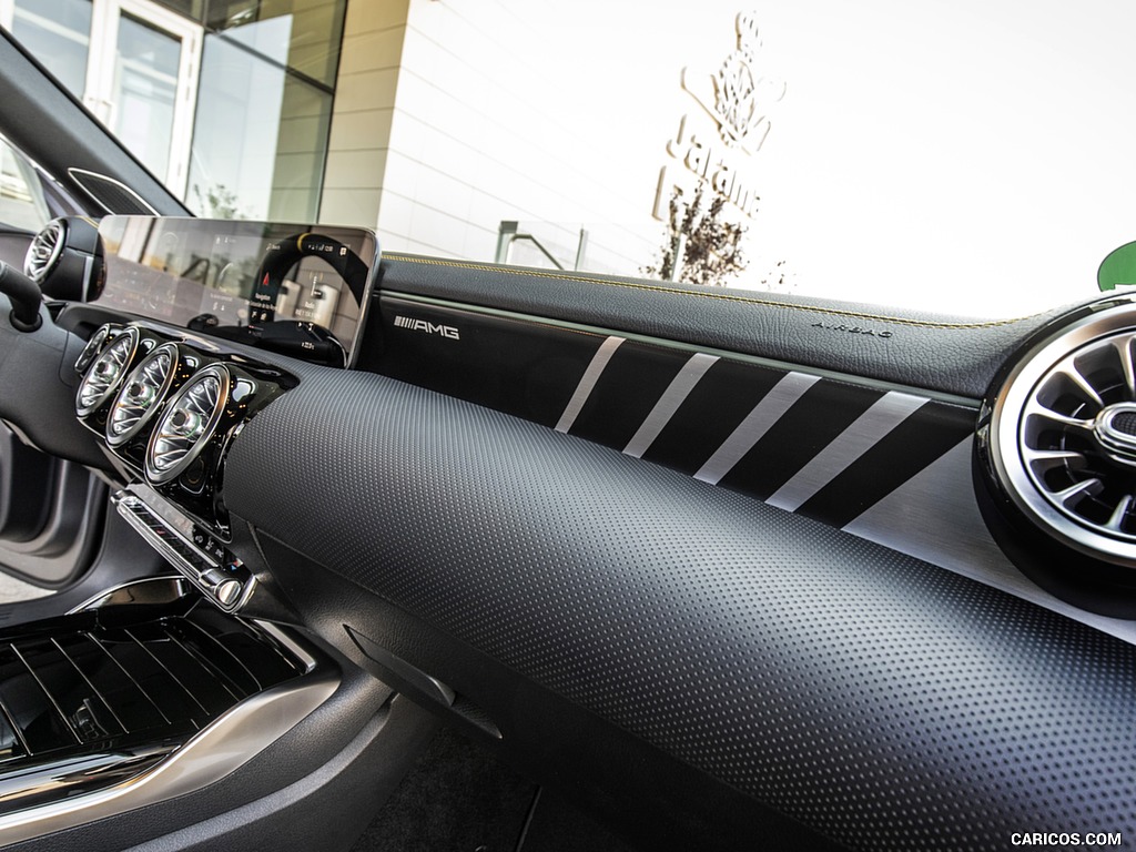 2020 Mercedes-AMG CLA 45 - Interior, Detail