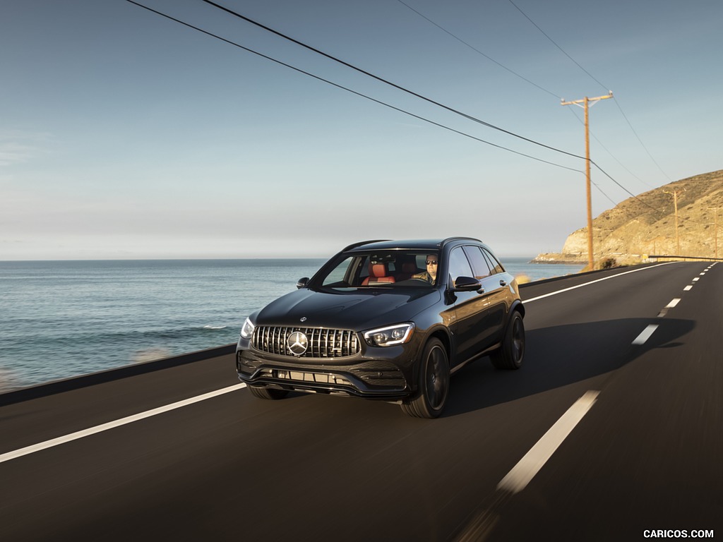 2020 Mercedes-AMG GLC 43 (US-Spec) - Front Three-Quarter