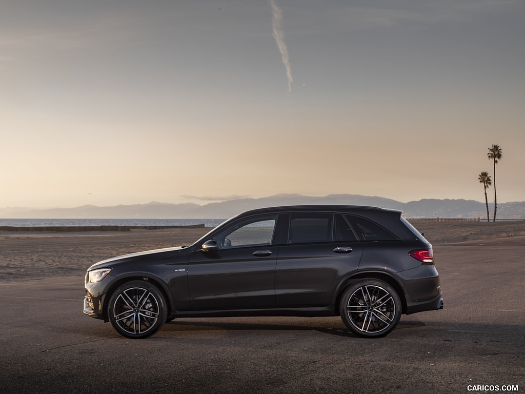 2020 Mercedes-AMG GLC 43 (US-Spec) - Side