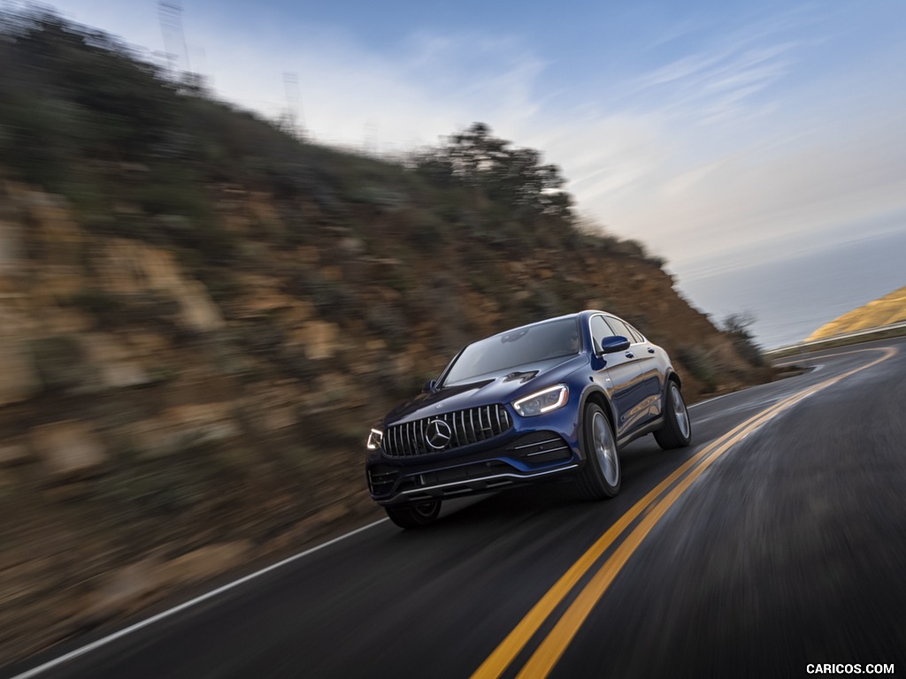 2020 Mercedes-AMG GLC 43 Coupe (US-Spec) - Front