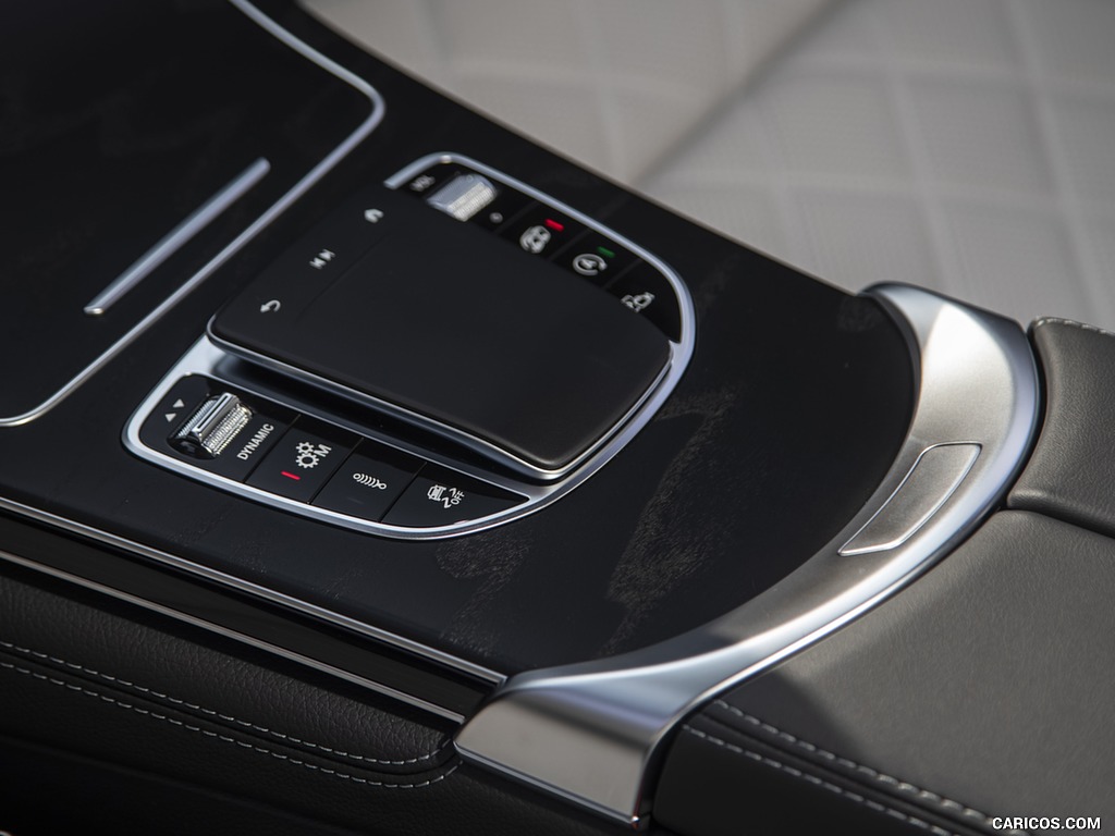 2020 Mercedes-AMG GLC 43 Coupe (US-Spec) - Interior, Detail