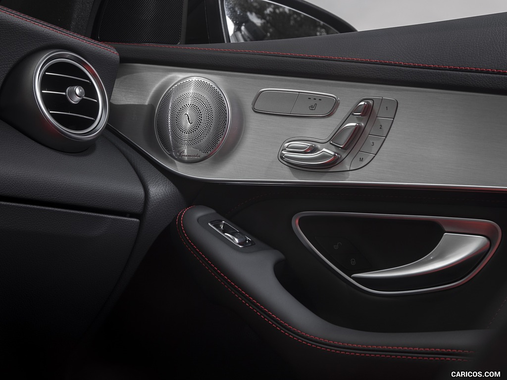 2020 Mercedes-AMG GLC 63 (US-Spec) - Interior, Detail