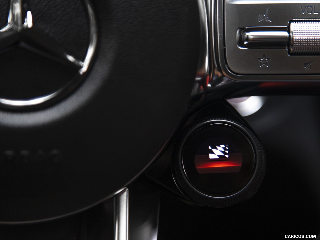 2020 Mercedes-AMG GLC 63 S Coupe (US-Spec) - Interior, Detail