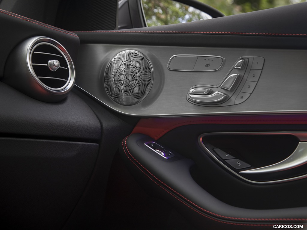 2020 Mercedes-AMG GLC 63 S Coupe (US-Spec) - Interior, Detail