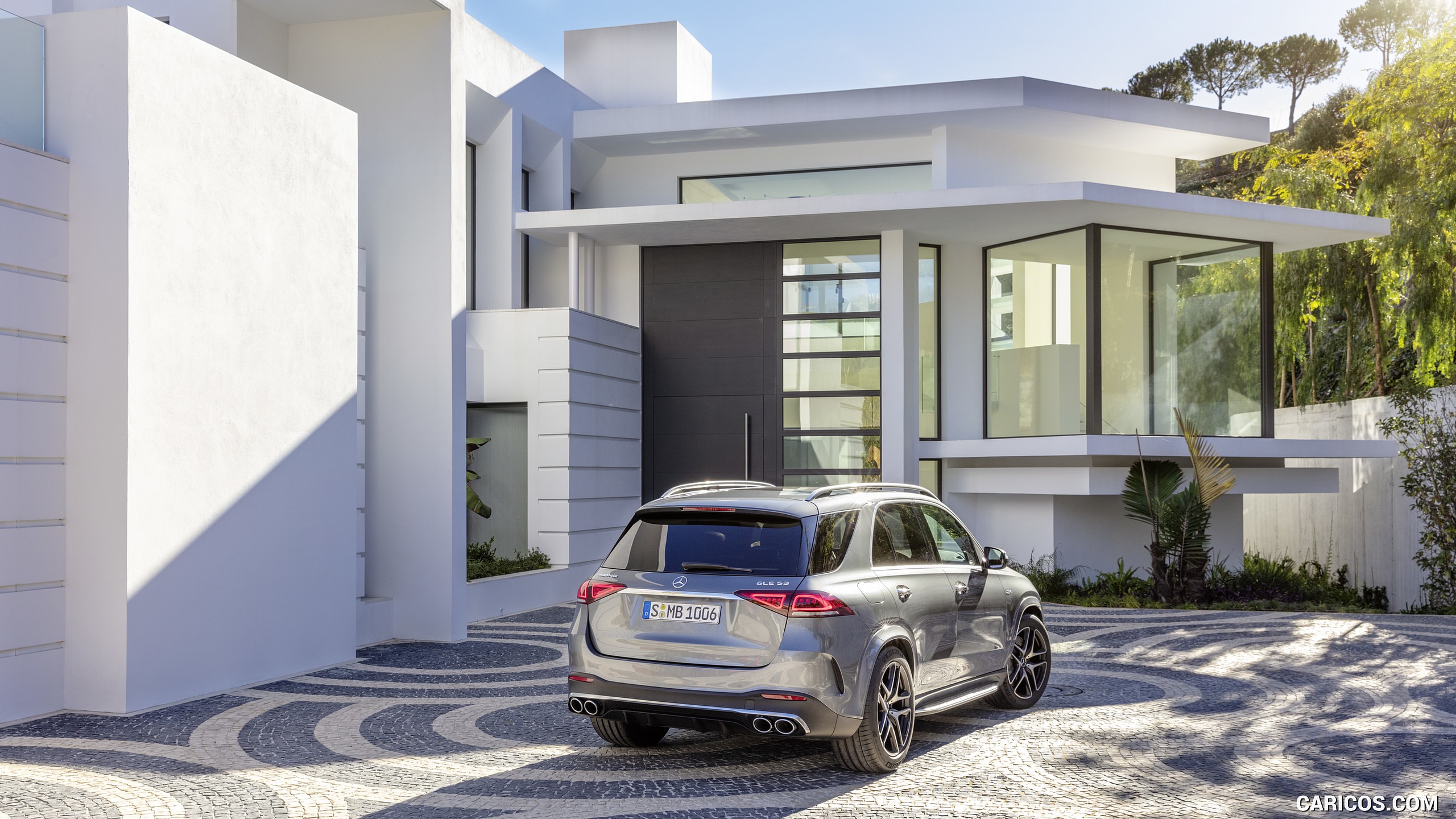 2020 Mercedes-AMG GLE 53 4MATIC+ (Color: Selenite Grey) - Rear, #19 of 44