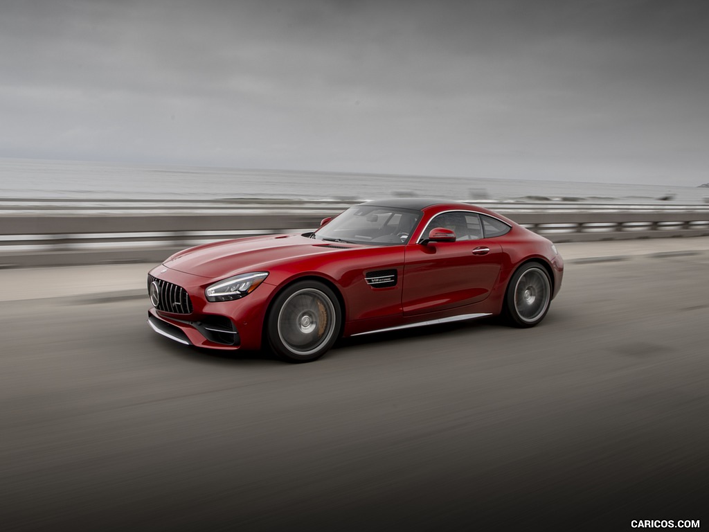 2020 Mercedes-AMG GT C Coupe (US-Spec) - Front Three-Quarter