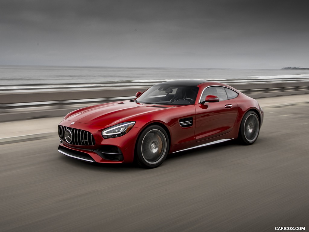 2020 Mercedes-AMG GT C Coupe (US-Spec) - Front Three-Quarter