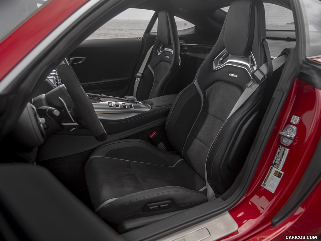 2020 Mercedes-AMG GT C Coupe (US-Spec) - Interior