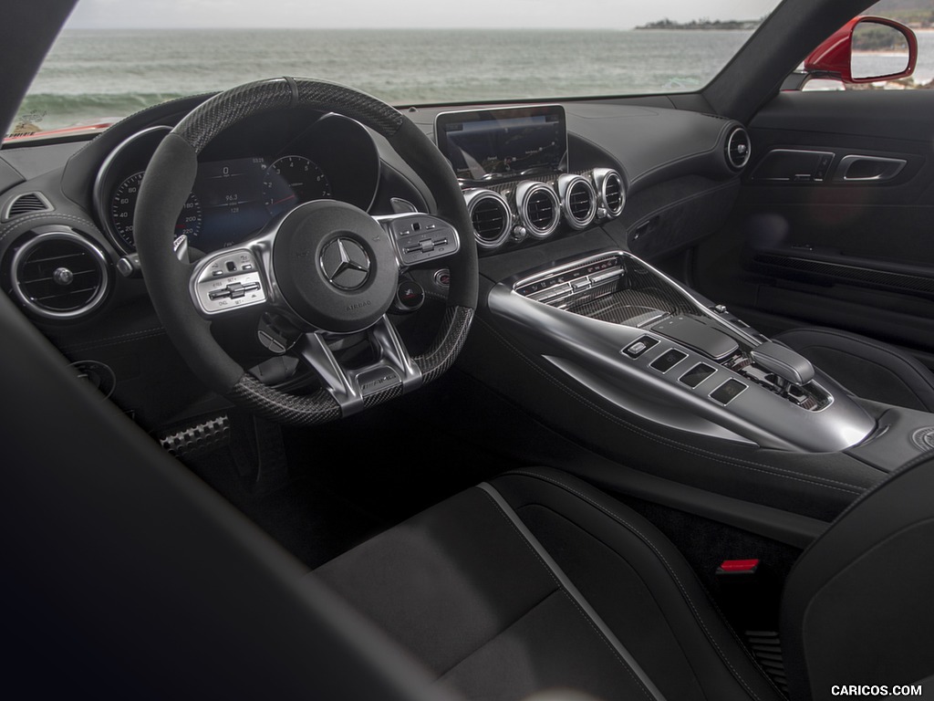 2020 Mercedes-AMG GT C Coupe (US-Spec) - Interior