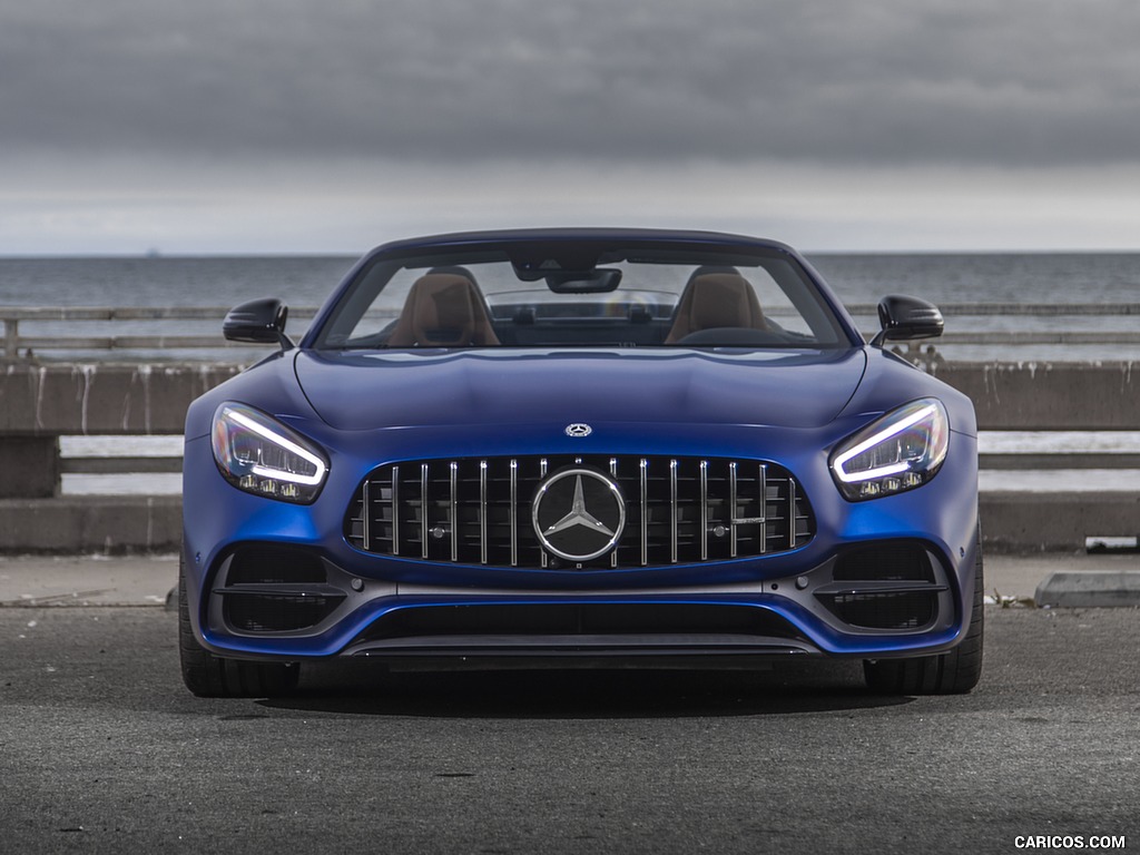 2020 Mercedes-AMG GT C Roadster (US-Spec) - Front