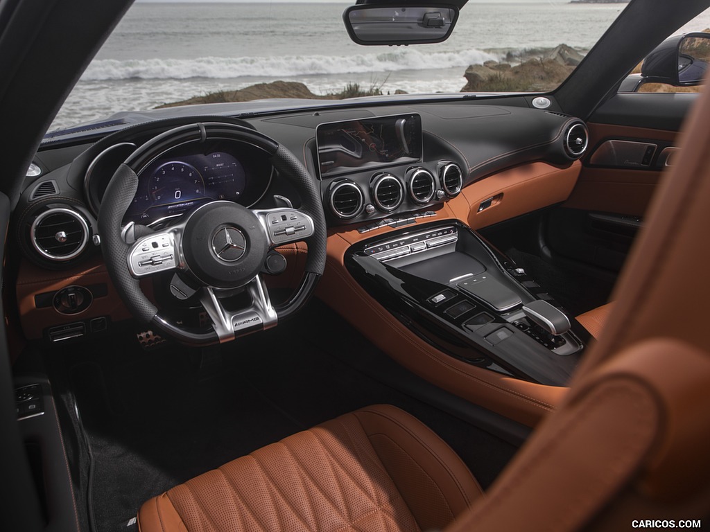 2020 Mercedes-AMG GT C Roadster (US-Spec) - Interior