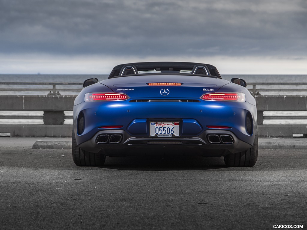 2020 Mercedes-AMG GT C Roadster (US-Spec) - Rear