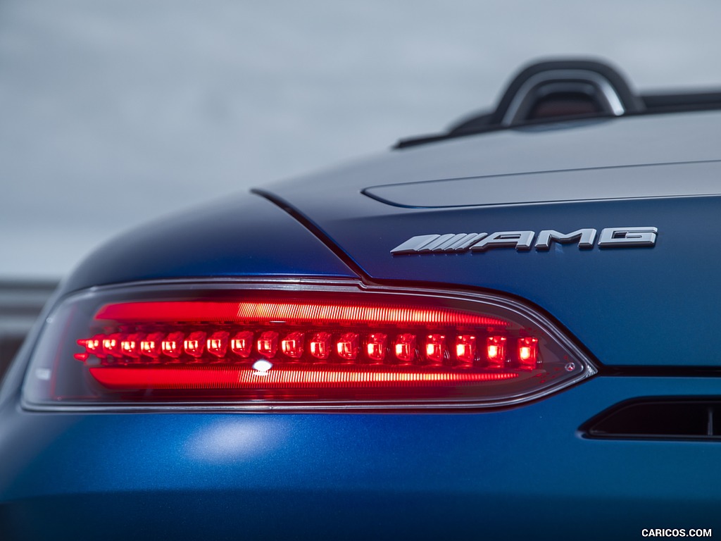 2020 Mercedes-AMG GT C Roadster (US-Spec) - Tail Light