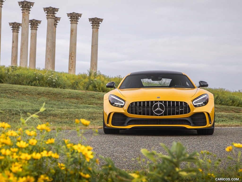 2020 Mercedes-AMG GT R Coupe (US-Spec) - Front