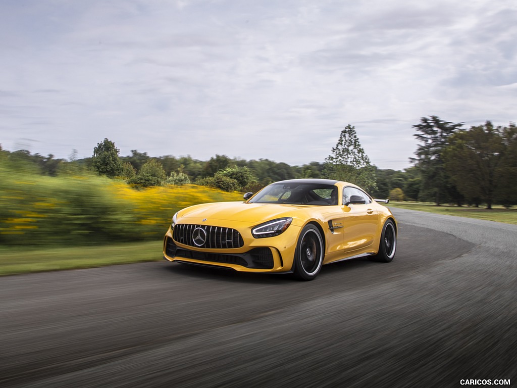 2020 Mercedes-AMG GT R Coupe (US-Spec) - Front Three-Quarter