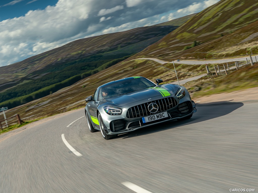 2020 Mercedes-AMG GT R Pro (UK-Spec) - Front