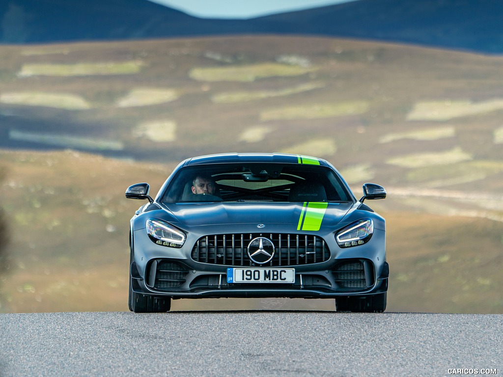 2020 Mercedes-AMG GT R Pro (UK-Spec) - Front