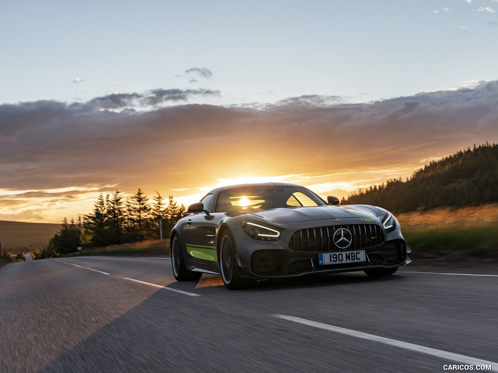 2020 Mercedes-AMG GT R Pro (UK-Spec) - Front Three-Quarter