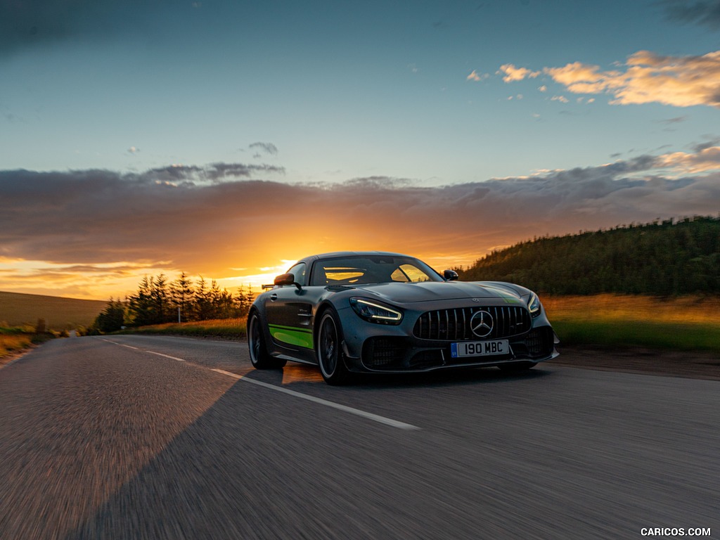 2020 Mercedes-AMG GT R Pro (UK-Spec) - Front Three-Quarter