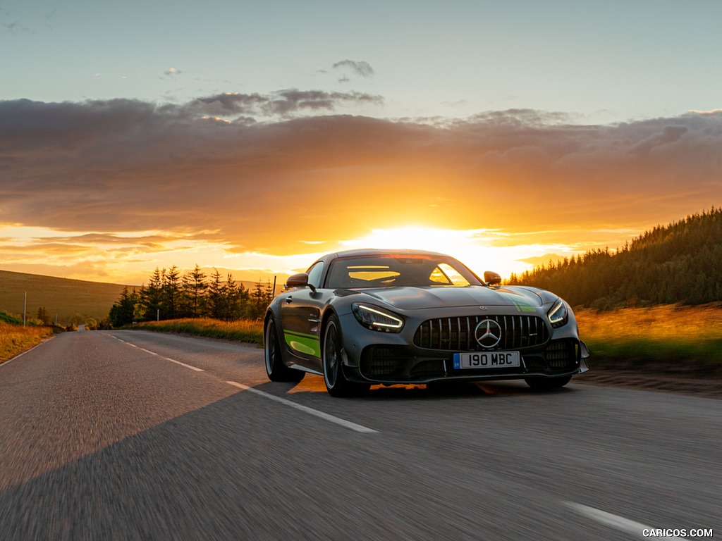 2020 Mercedes-AMG GT R Pro (UK-Spec) - Front Three-Quarter