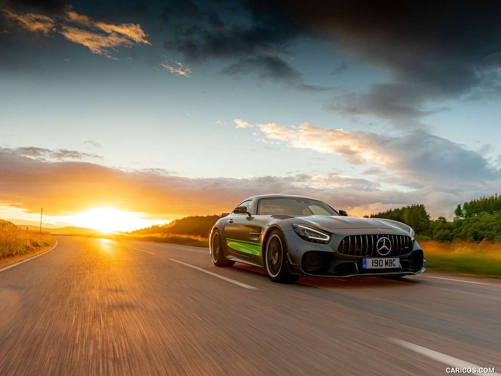 2020 Mercedes-AMG GT R Pro (UK-Spec) - Front Three-Quarter