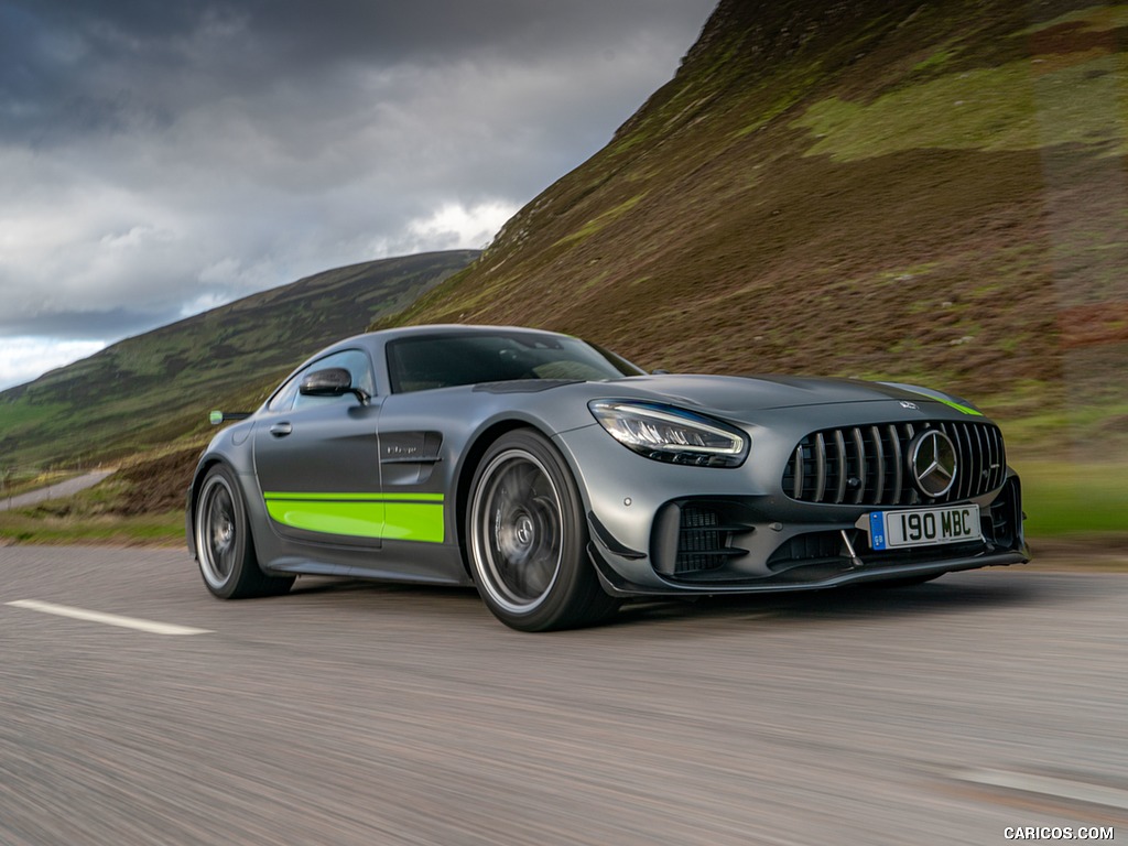 2020 Mercedes-AMG GT R Pro (UK-Spec) - Front Three-Quarter