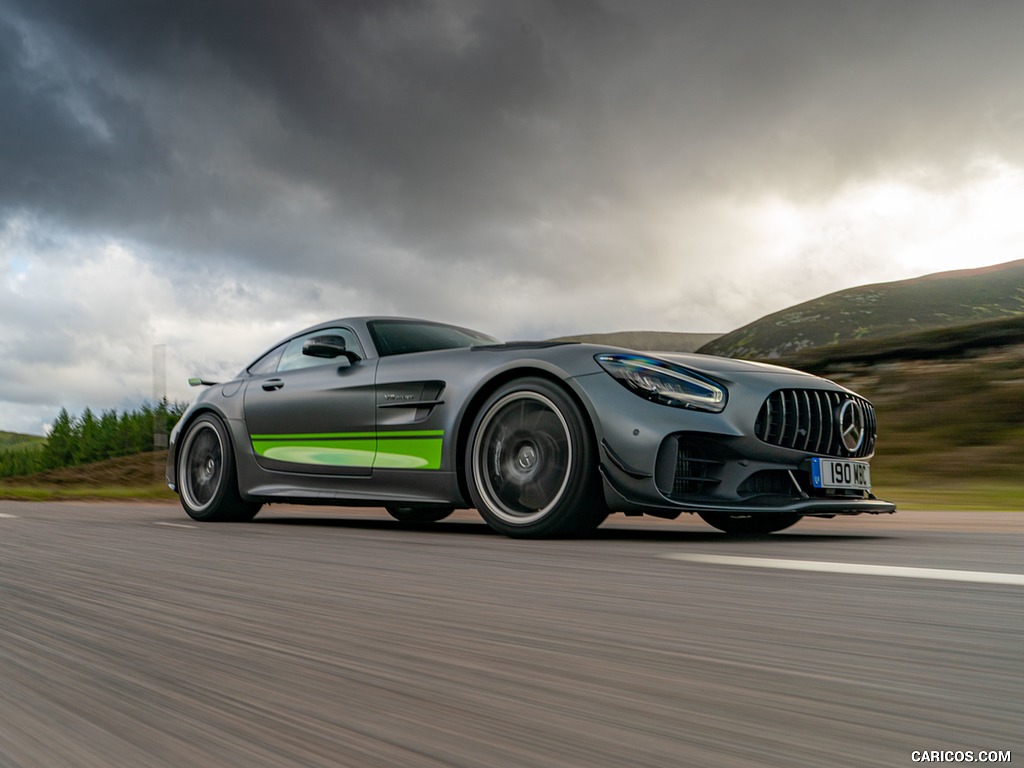 2020 Mercedes-AMG GT R Pro (UK-Spec) - Front Three-Quarter