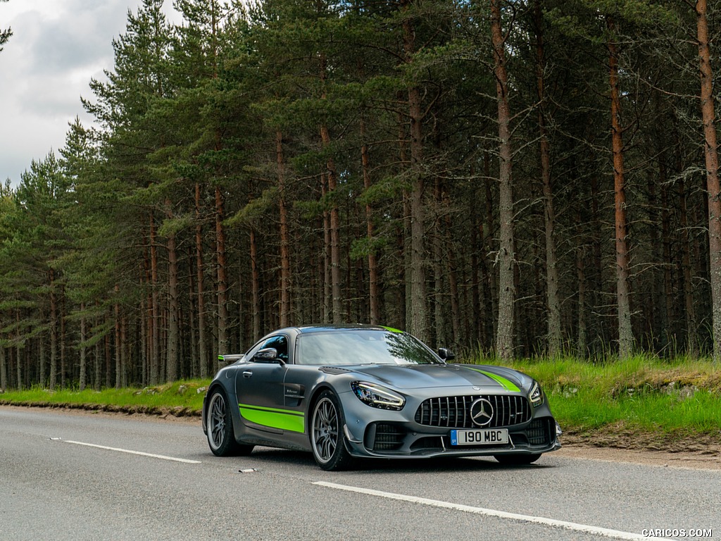 2020 Mercedes-AMG GT R Pro (UK-Spec) - Front Three-Quarter