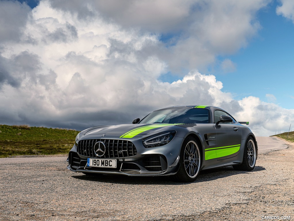 2020 Mercedes-AMG GT R Pro (UK-Spec) - Front Three-Quarter