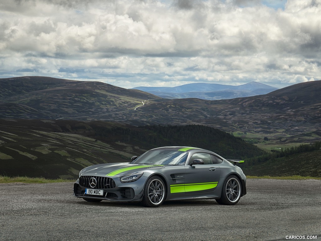 2020 Mercedes-AMG GT R Pro (UK-Spec) - Front Three-Quarter